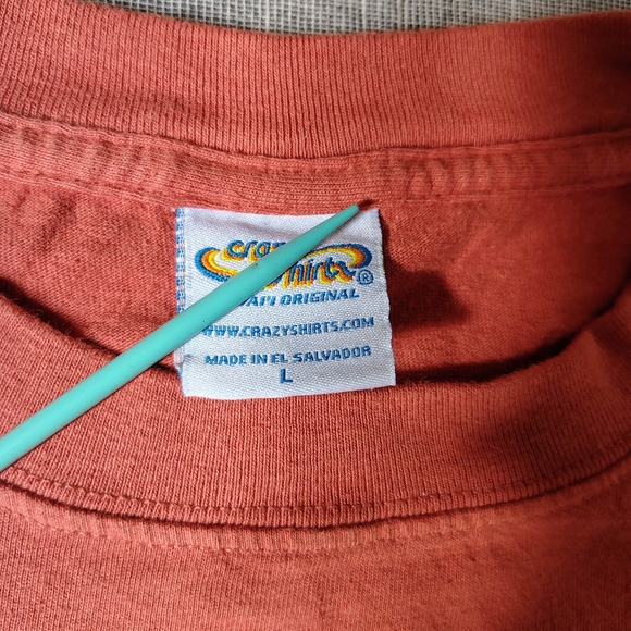 Crazy Shirts Hawaiian T-Shirt Size Large Turtle Chili Dyed Geometric Original - Picture 4 of 12